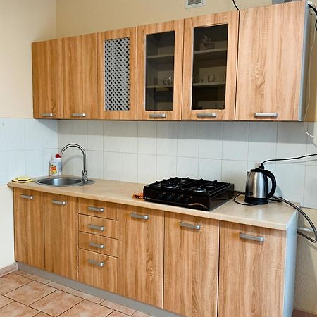 Apartments Domovik Мостова 5 Кв 38 Mukacheve Exterior photo